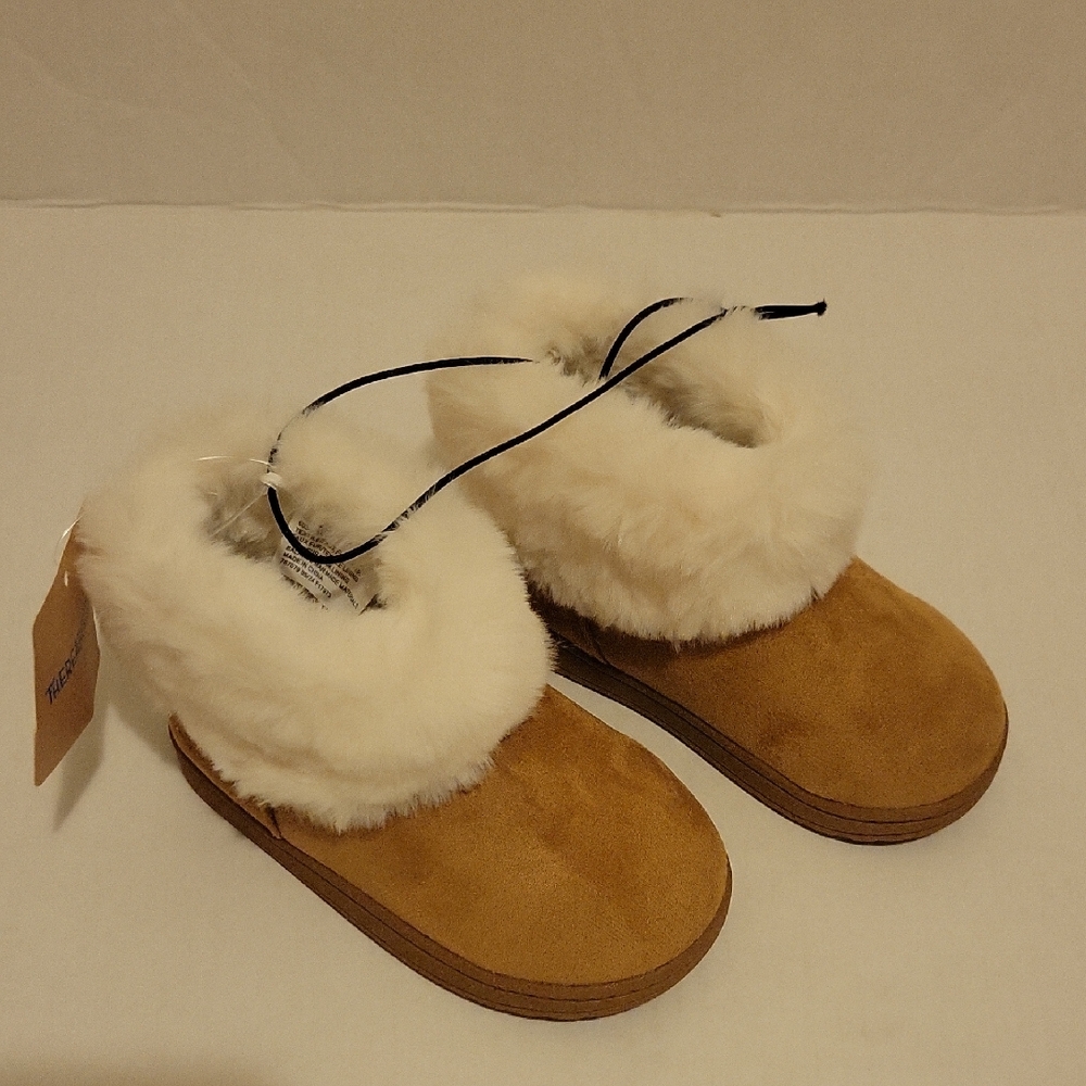 NWT: ThereAbouts Lil Kaylee Boots